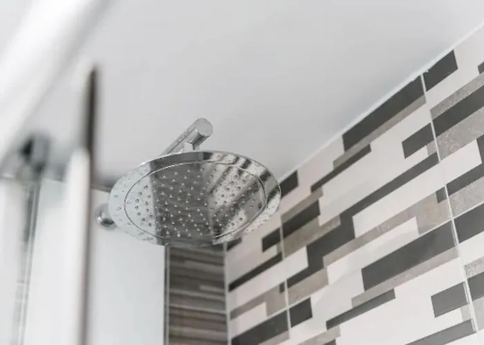 Opo - Fantastic With Garden