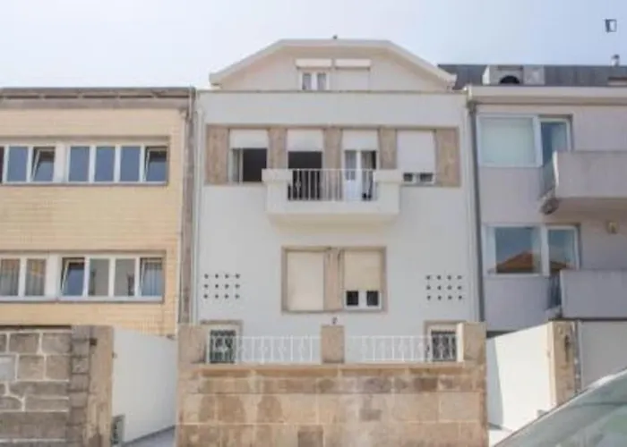 Opo - Fantastic With Garden Apartment *