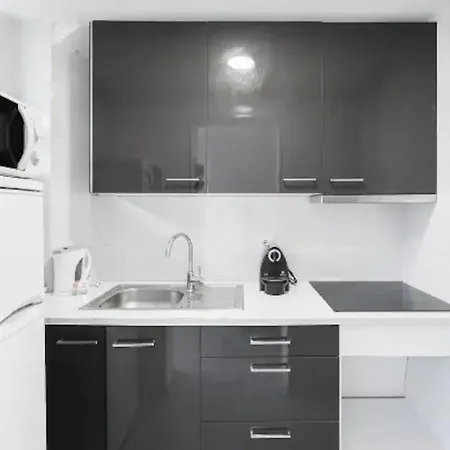 Apartment Opo - Fantastic With Garden Porto