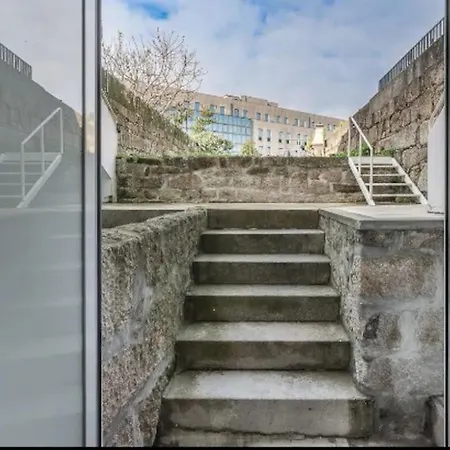 Opo - Fantastic With Garden Porto